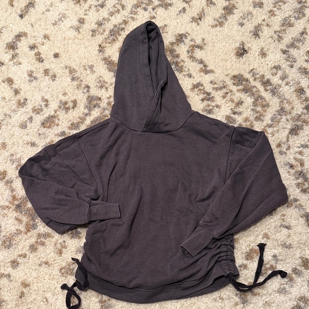 Aerie side scrunch hoodie in charcoal XS
